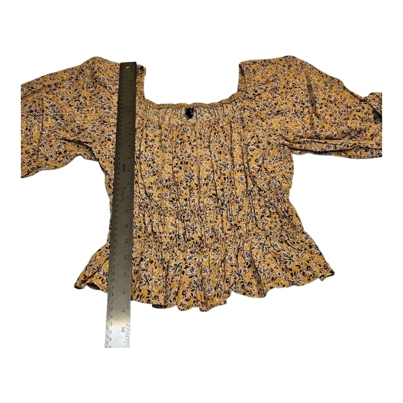 Nobody's Child Floral Peasant Crop Top Size 6 - Picture 7 of 7